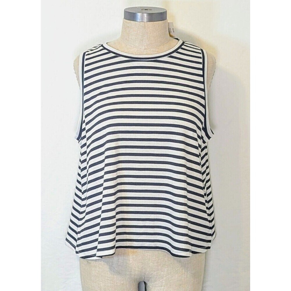 Wonderly Womens XXL NWT Striped Sleeveless Top Black White Stretch Tank Blouse
